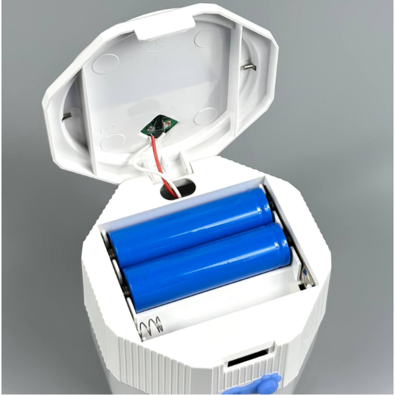 Лампа для кемпинга New Energy 120W 3600mAh 6800-7300К +3 аккумулятора 18650 +Solar 8,5см