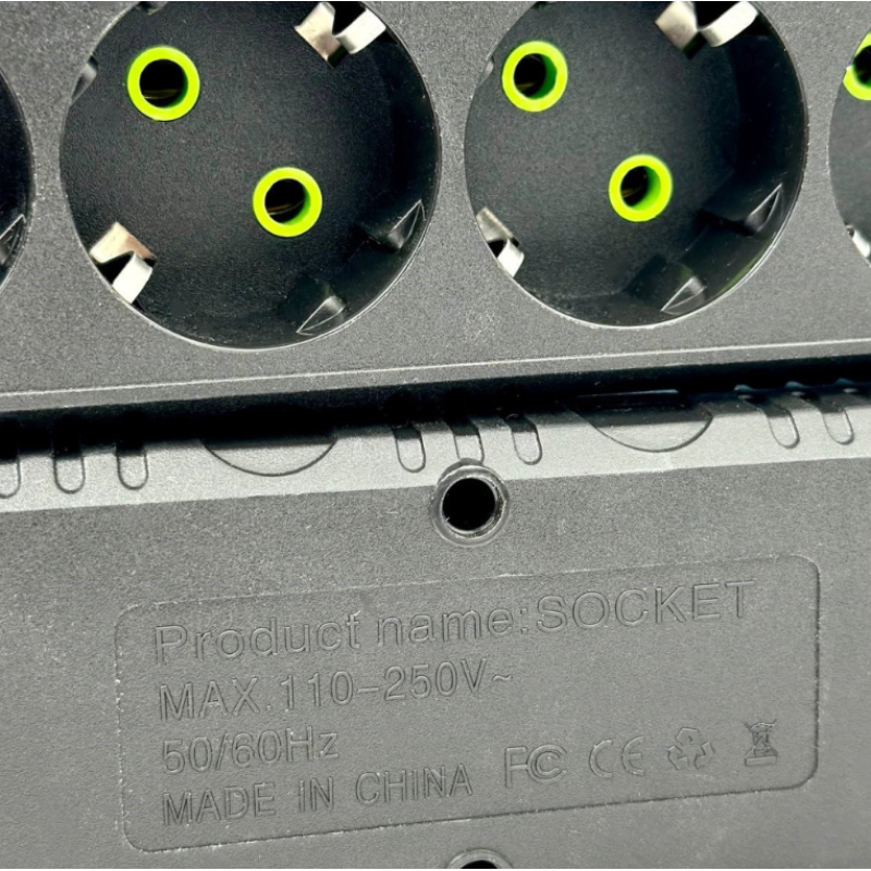 Подовжувач UA Power F44 на 4 розетки 2м Black