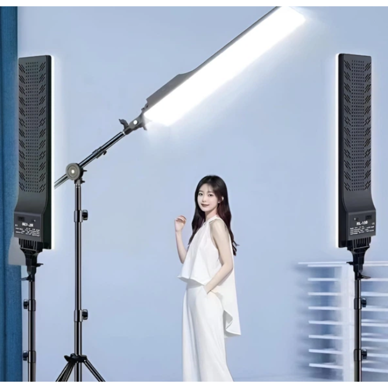 Лампа відеосвітло LED RL-100