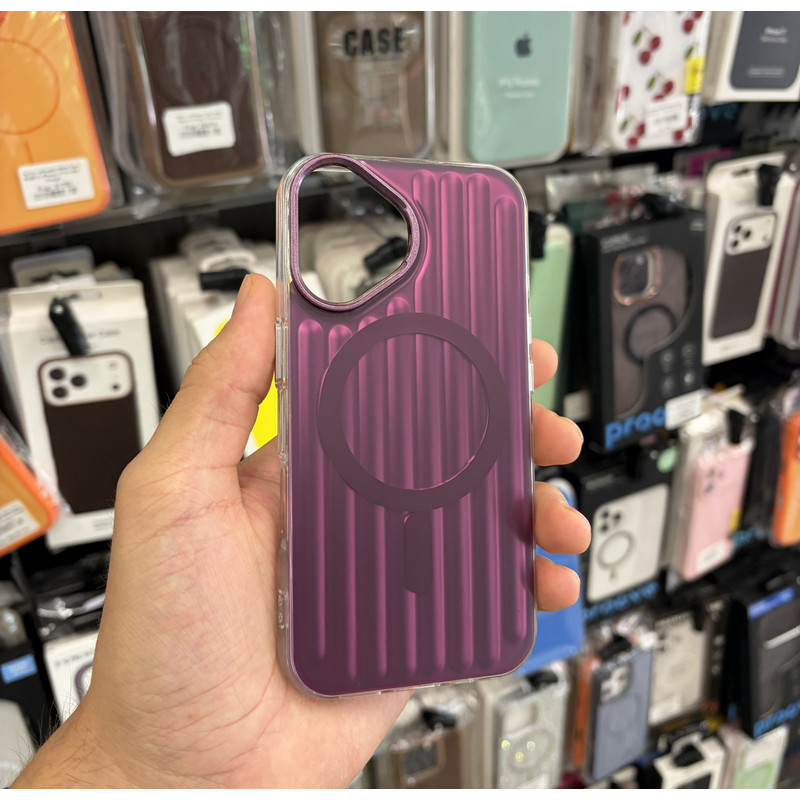 Чехол накладка Line Case with MagSafe iPhone 16 Burgundy