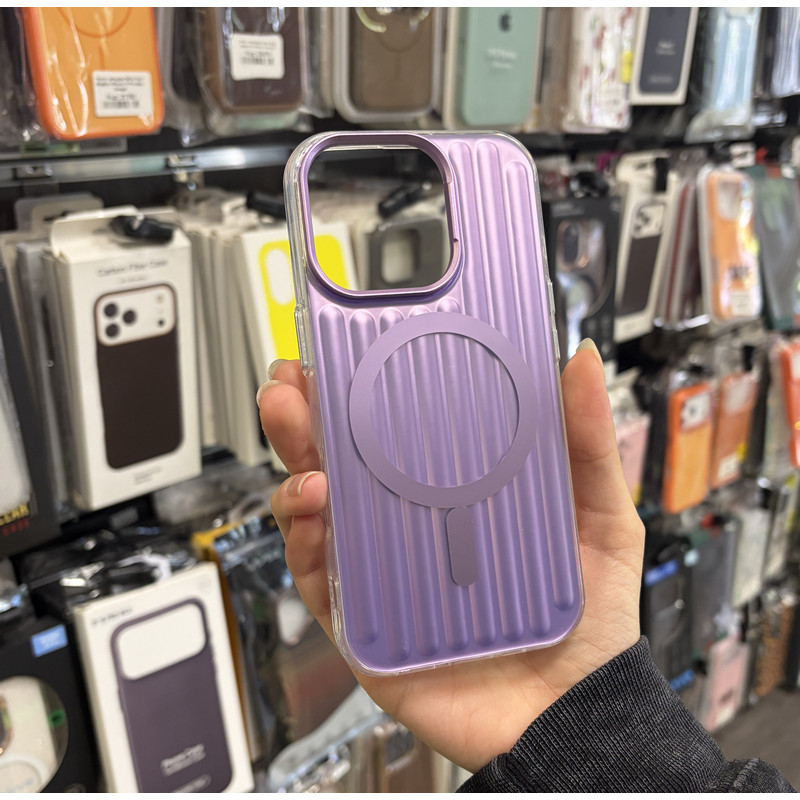 Чехол накладка Line Case with MagSafe iPhone 16 Pro Purple