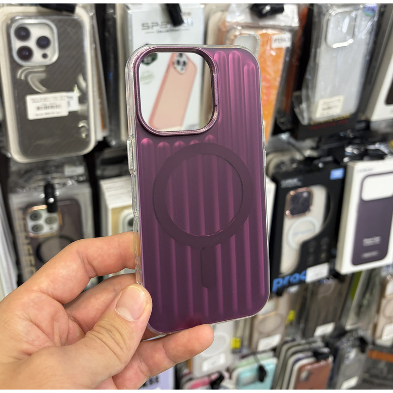 Чехол накладка Line Case with MagSafe iPhone 15 Pro Max Burgundy
