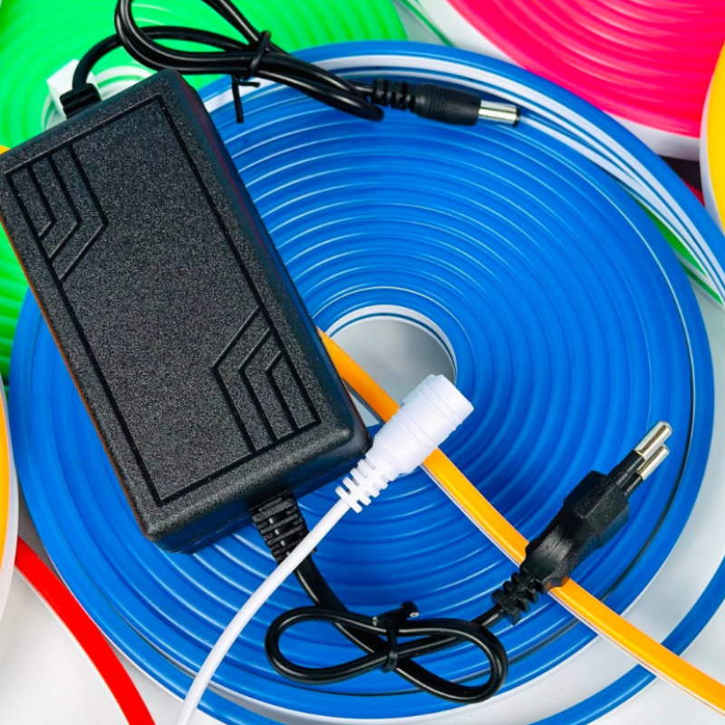 Светодиодная силиконовая лента LED NEON 5m 12V-220V Фиолетовая